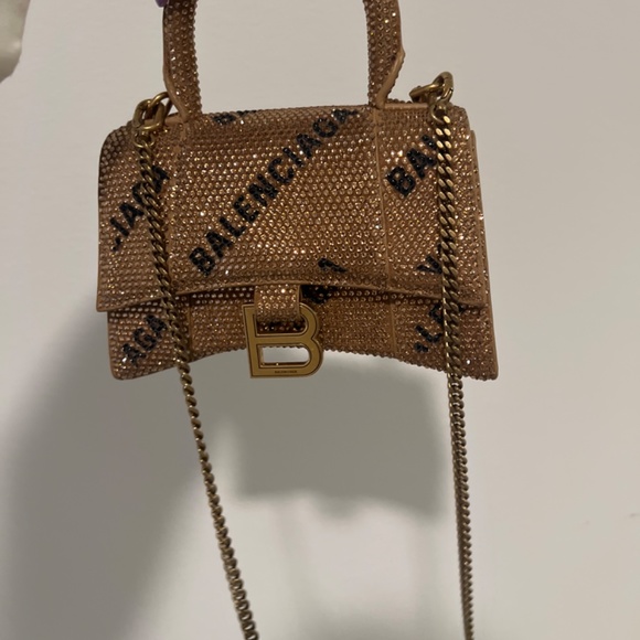 Purse - Picture 8 of 12